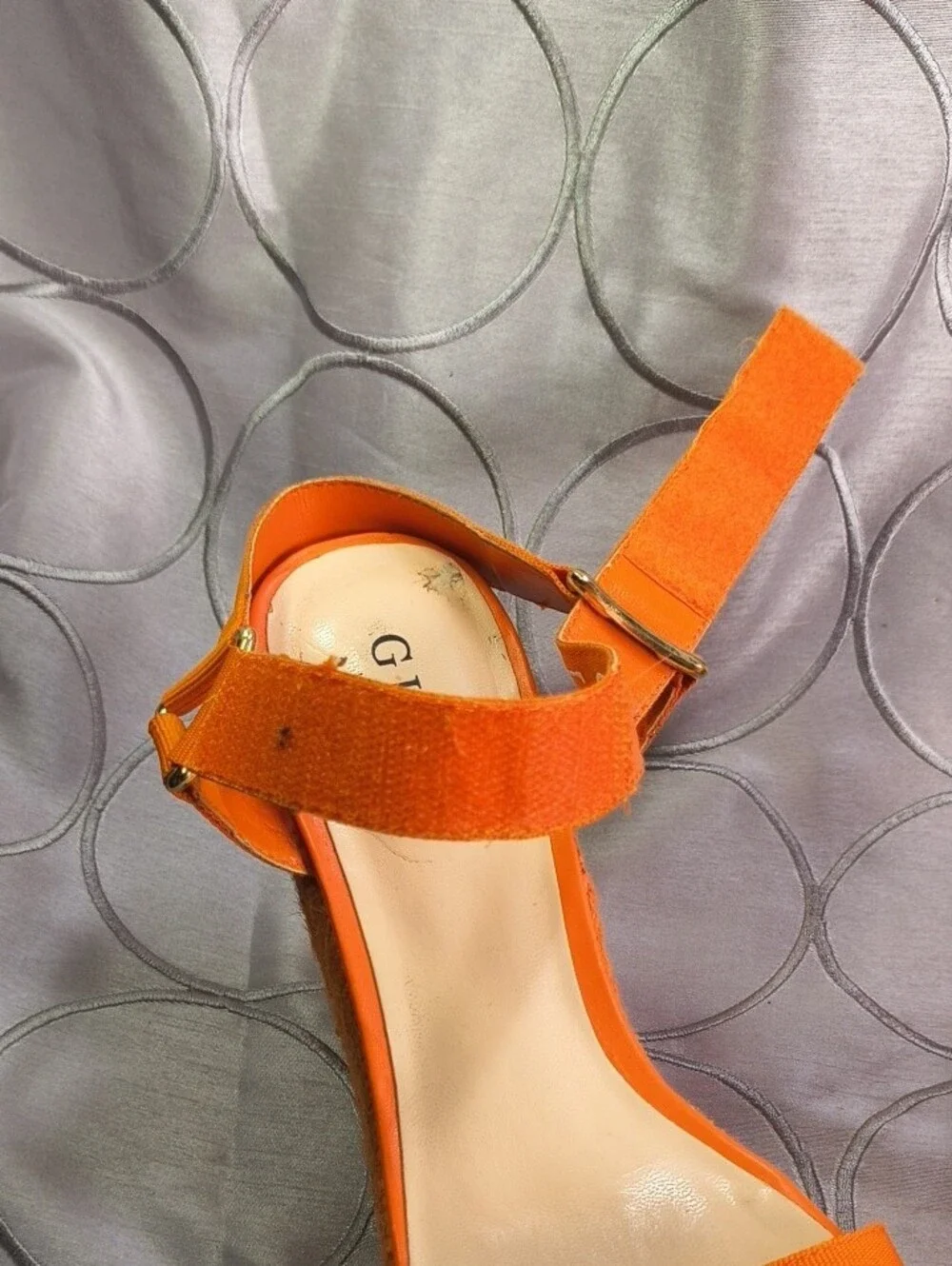 Guess bold orange